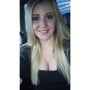 Meet your Posher, Jordyn